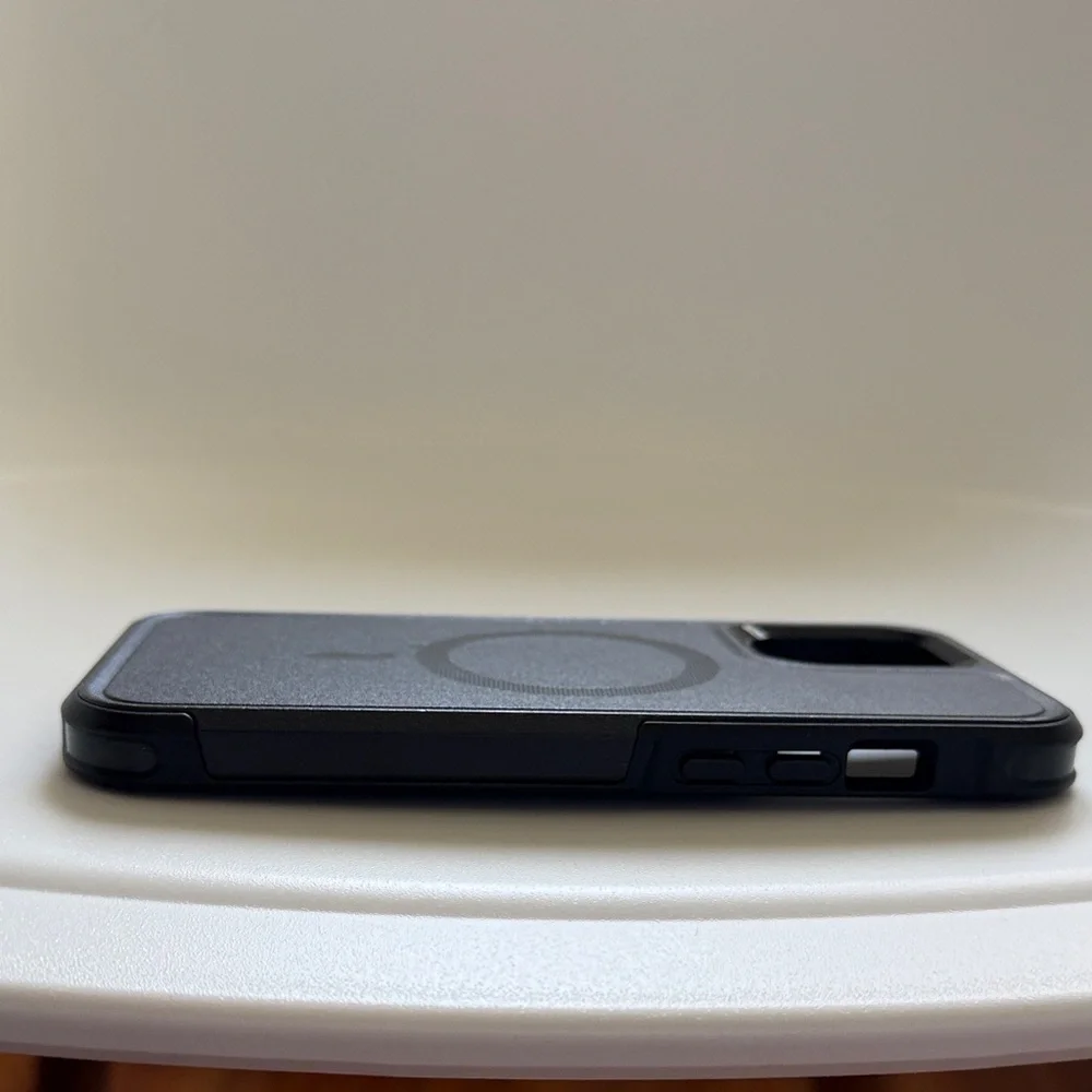 I Phone 12 Pro Max black cases